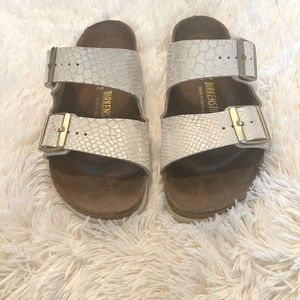 Birkenstock Sydney iridescent snake print in cream size 37